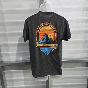 Columbia‎ Gray Short Sleeve Tee with Mountain Graphic